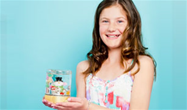 How To Make A Snow Globe How To Make A Snow Globe