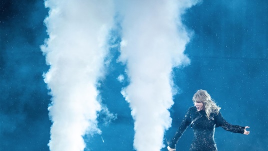 Concert Hair: Inside my VIP Tay experience