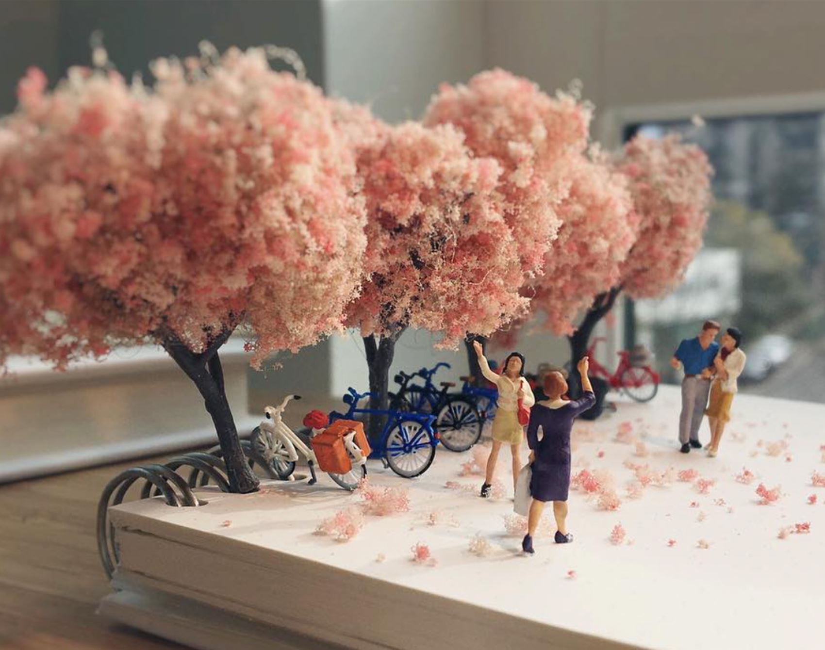 Derrick Lin derrick lin's miniature art captures the whimsy of everyday life ...