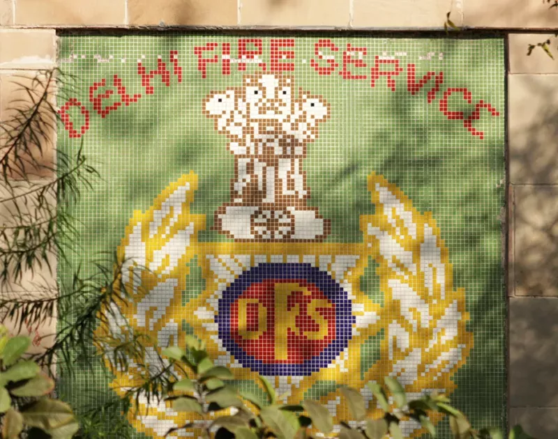 take a gander at pooja saxena’s india street lettering archive