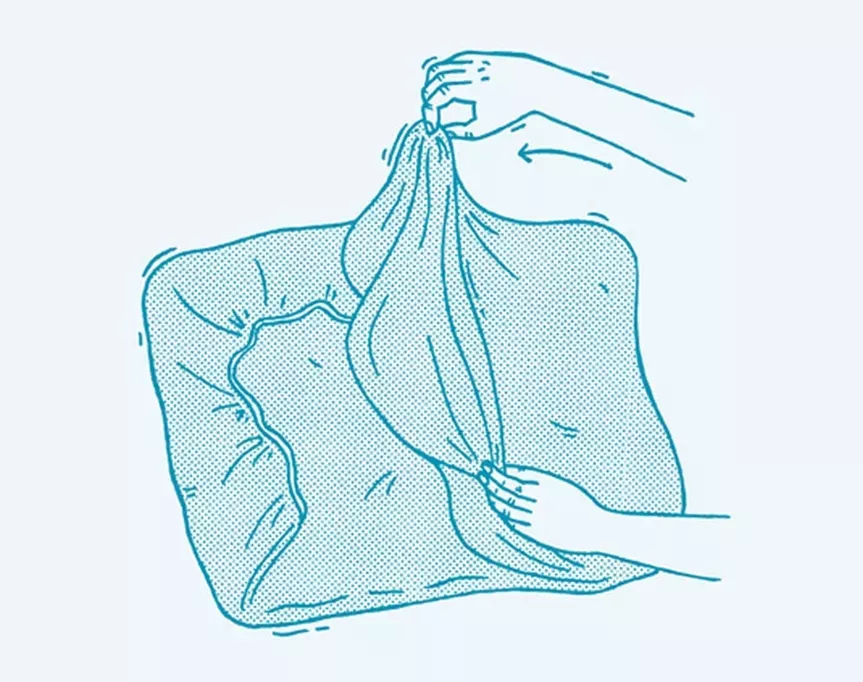 how to fold a fitted sheet