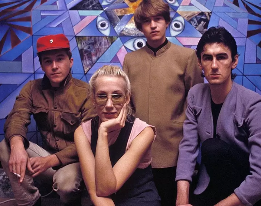 tunesday &#8211; how to become a drummer with lindy morrison from the go-betweens