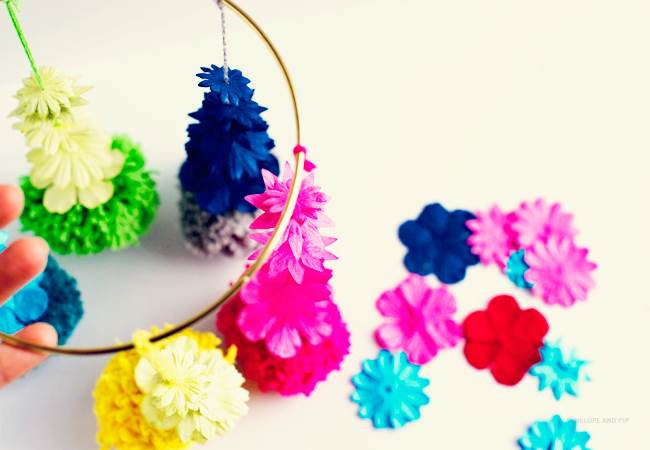 DIY-Pom-Pom-Chandelier-by-Penelope-And-Pip Step3 Frankie