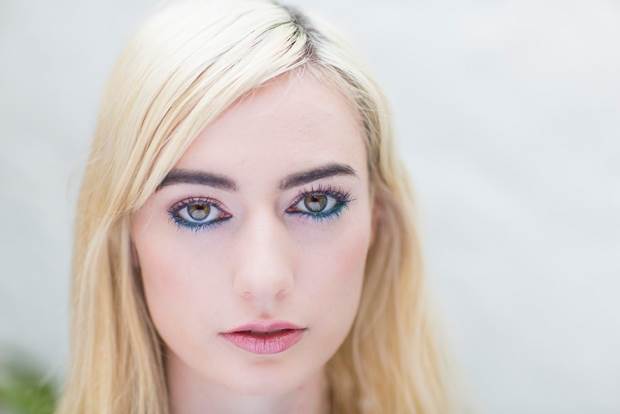 coloured eyeliner 8
