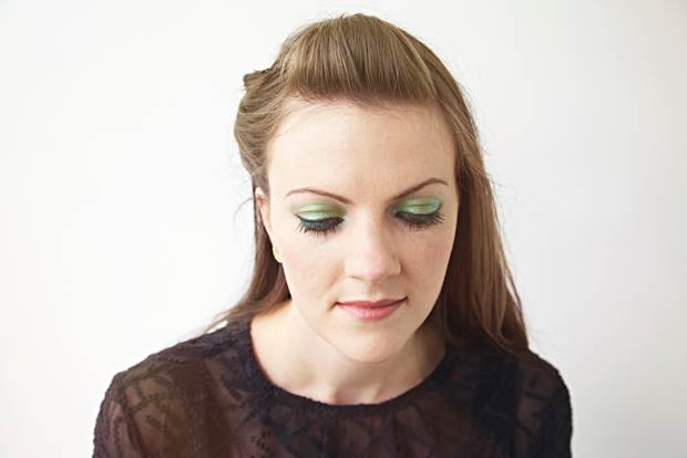 coloured-eyeshadow-5