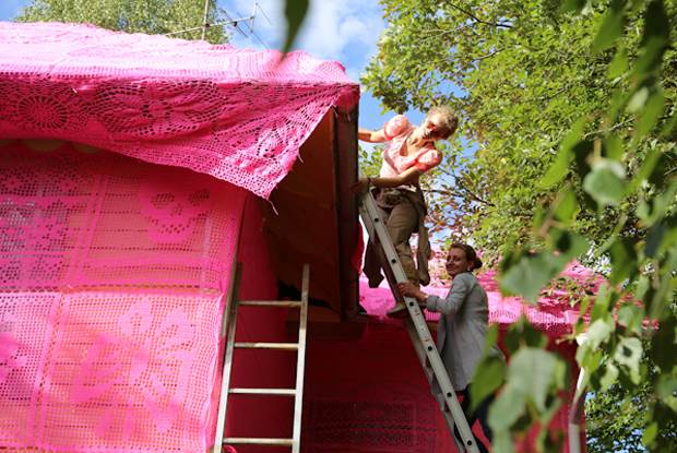 crochet house 4