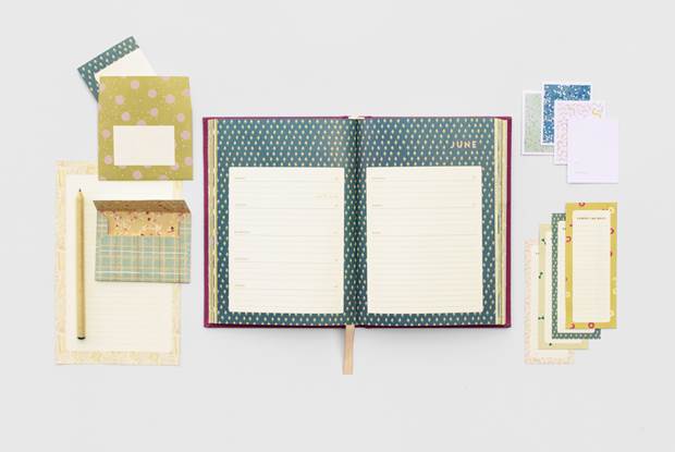 diary wallpaper fullwidth 1