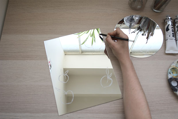 diy painted mirror frankie step 1