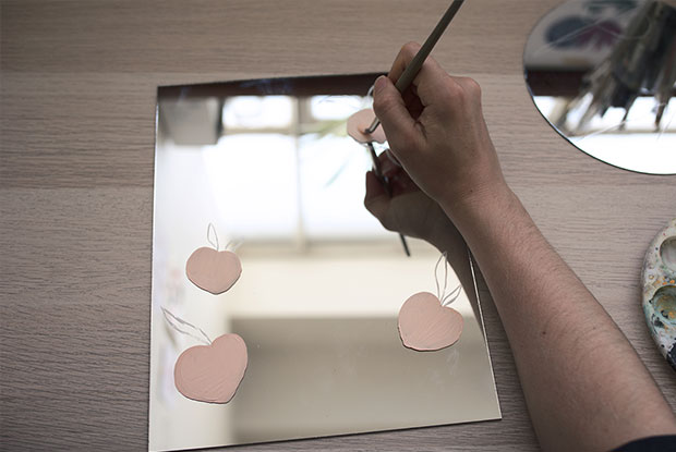 diy painted mirror frankie step 3