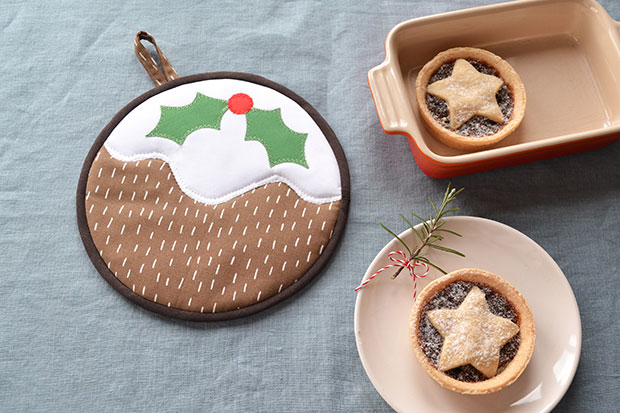 frankie christmas pudding trivet inside 2