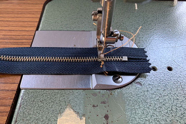 how to replace a broke zipper frankie amie mai8