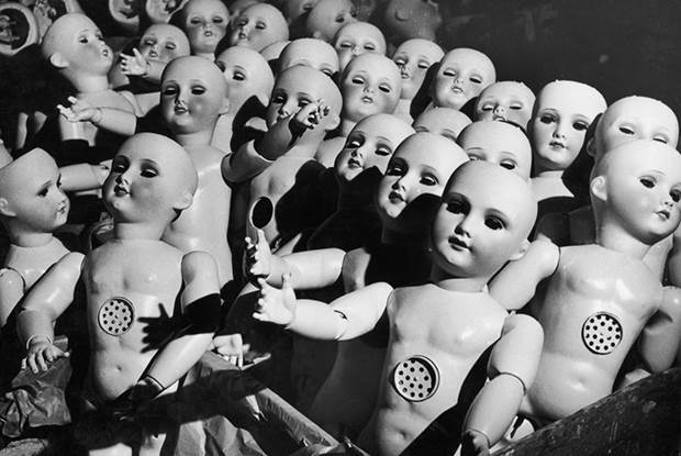 inside doll factory 5