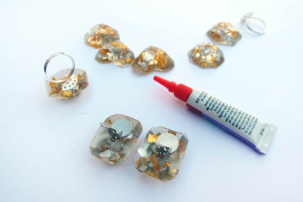resin jewellery 8