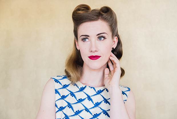 How to do 1940s Victory Rolls  1940s Hair Styles  Cliphair UK