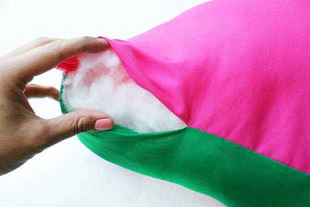 watermelon-cushion-diy-4