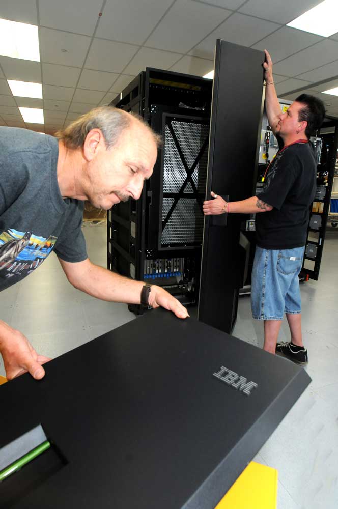 Photos: IBM's new mainframe - iTnews