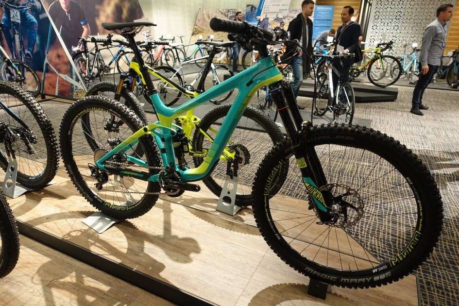 giant mtb australia