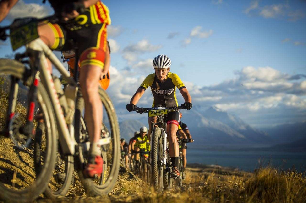 The Pioneer Race along the South Island Australian Mountain