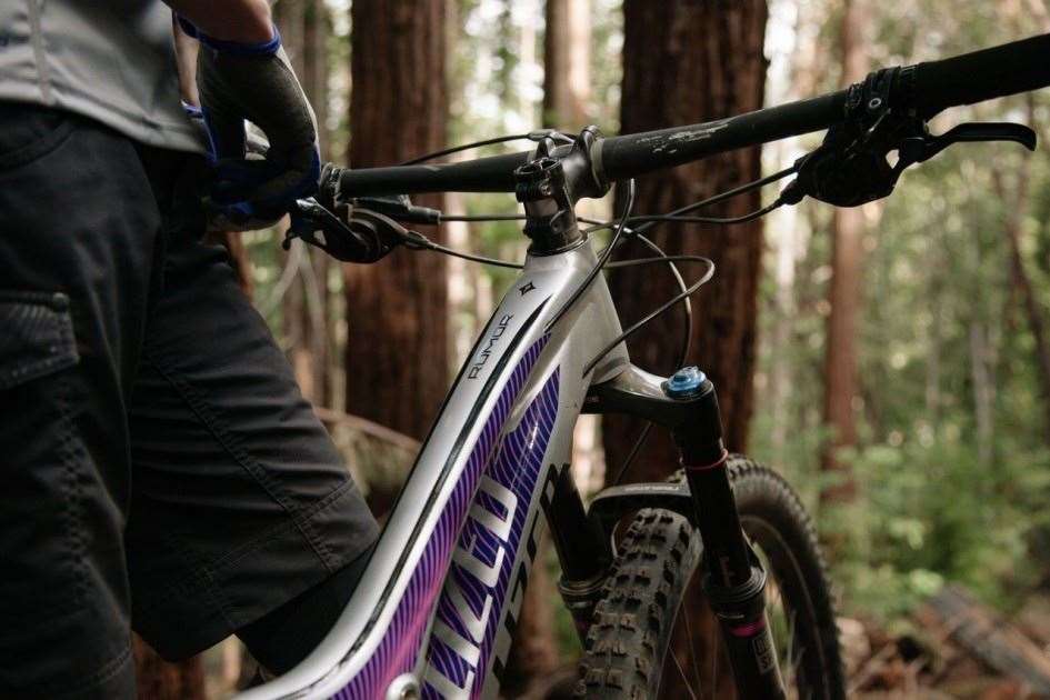 Specialized rumor sales comp 650b