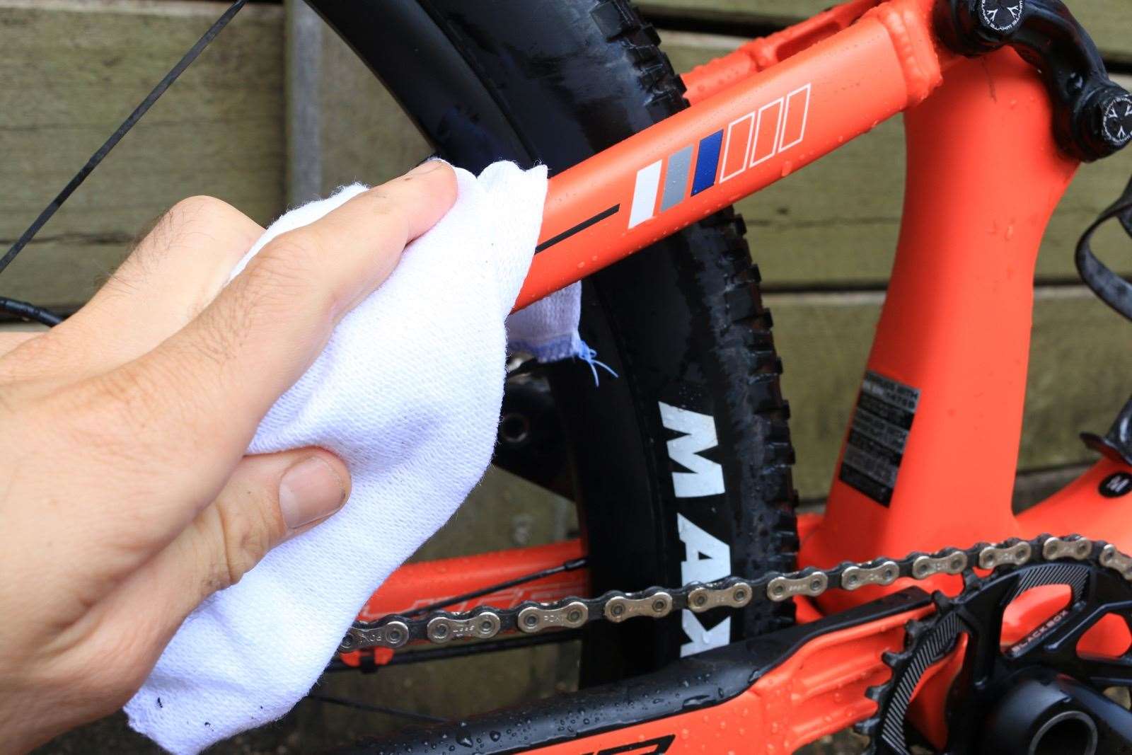 How to clean your mountain bike Australian Mountain Bike The home