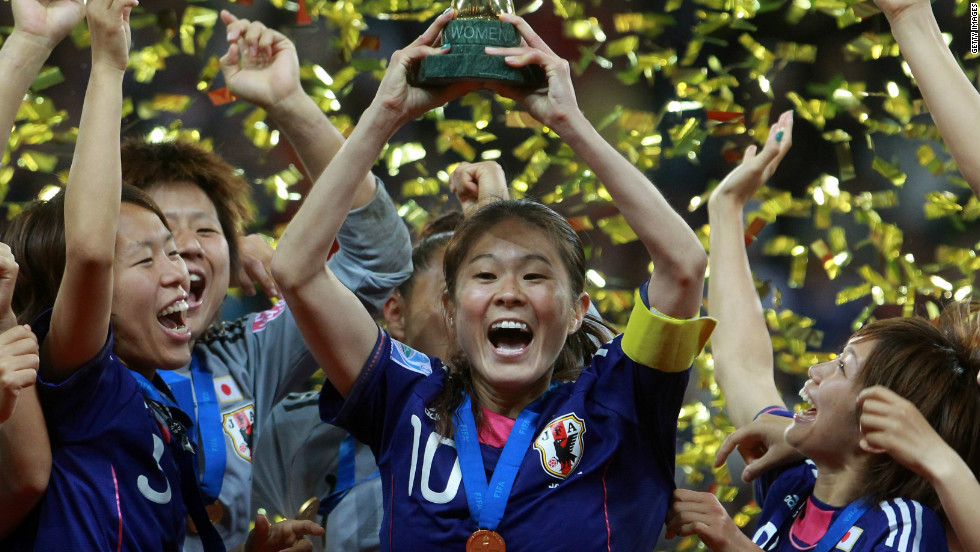 Japan legend Homare Sawa announces retirement - The Women's Game ...