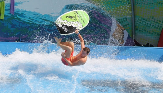 Flowriding - surfing artificial waves!