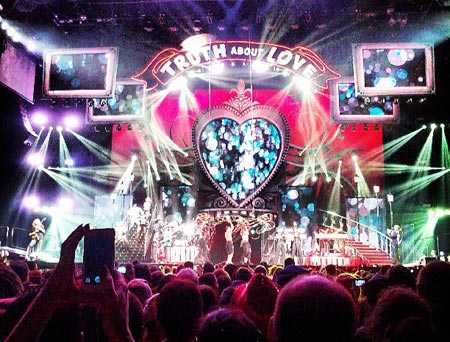 Pink's stage was so cool! Photo: Instagram Pink's stage was so cool! Photo: Instagram